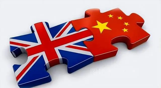 纳瓦罗挑拨中英关系：贸易霸凌背后的战略焦虑与英国的平衡之道