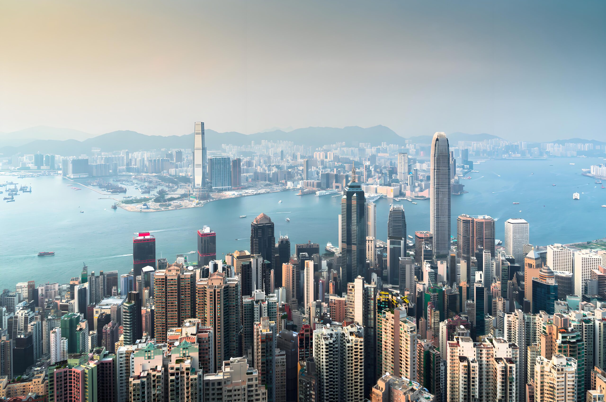 2025企业ODI备案操作指南：如何借助香港平台实现资金高效回流与节税？