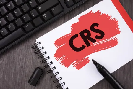 美国账户为何成CRS信息盲区？合规开户指南与适用人群