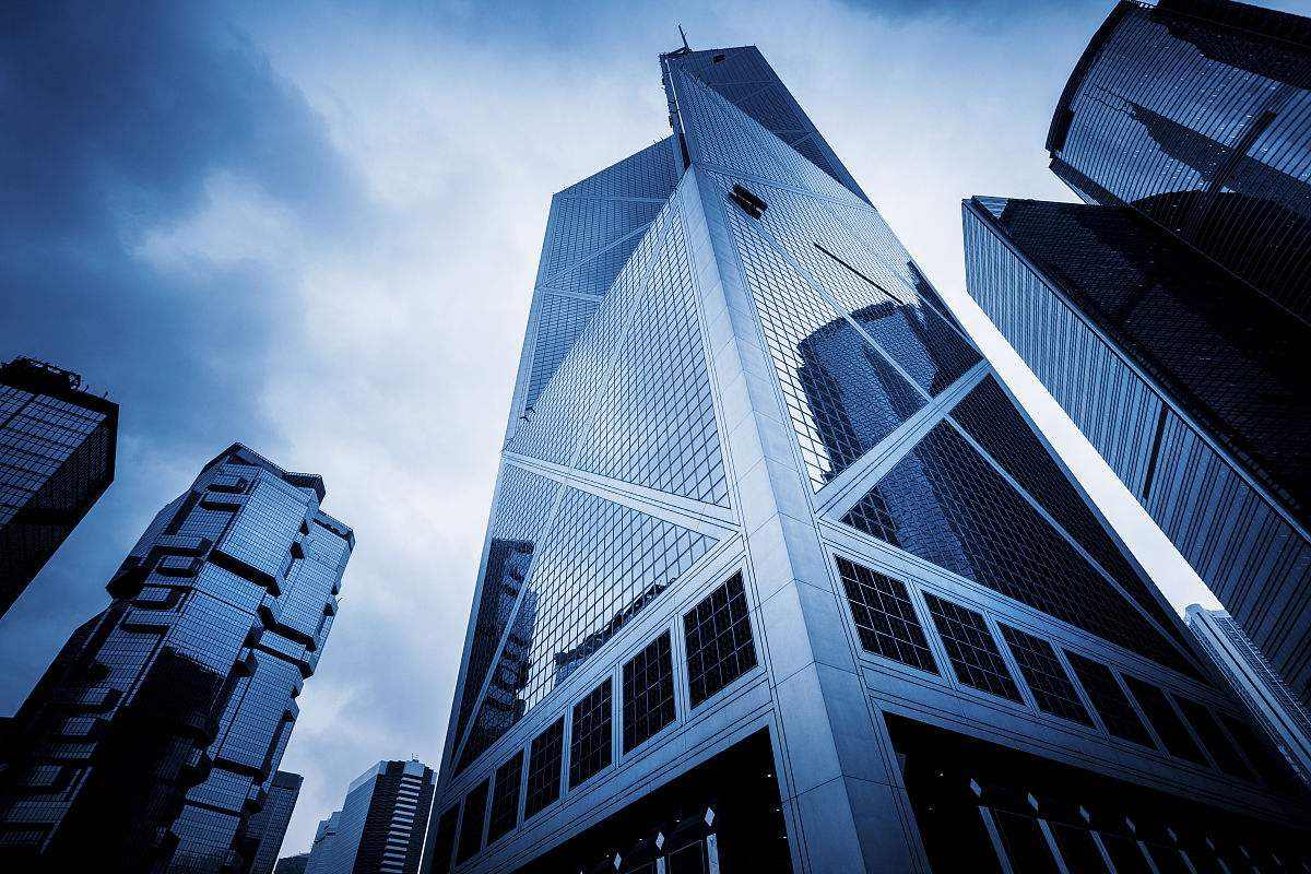 2025年香港跨境资金合规指南：大湾区2.8万亿资金流动路径与税筹策略