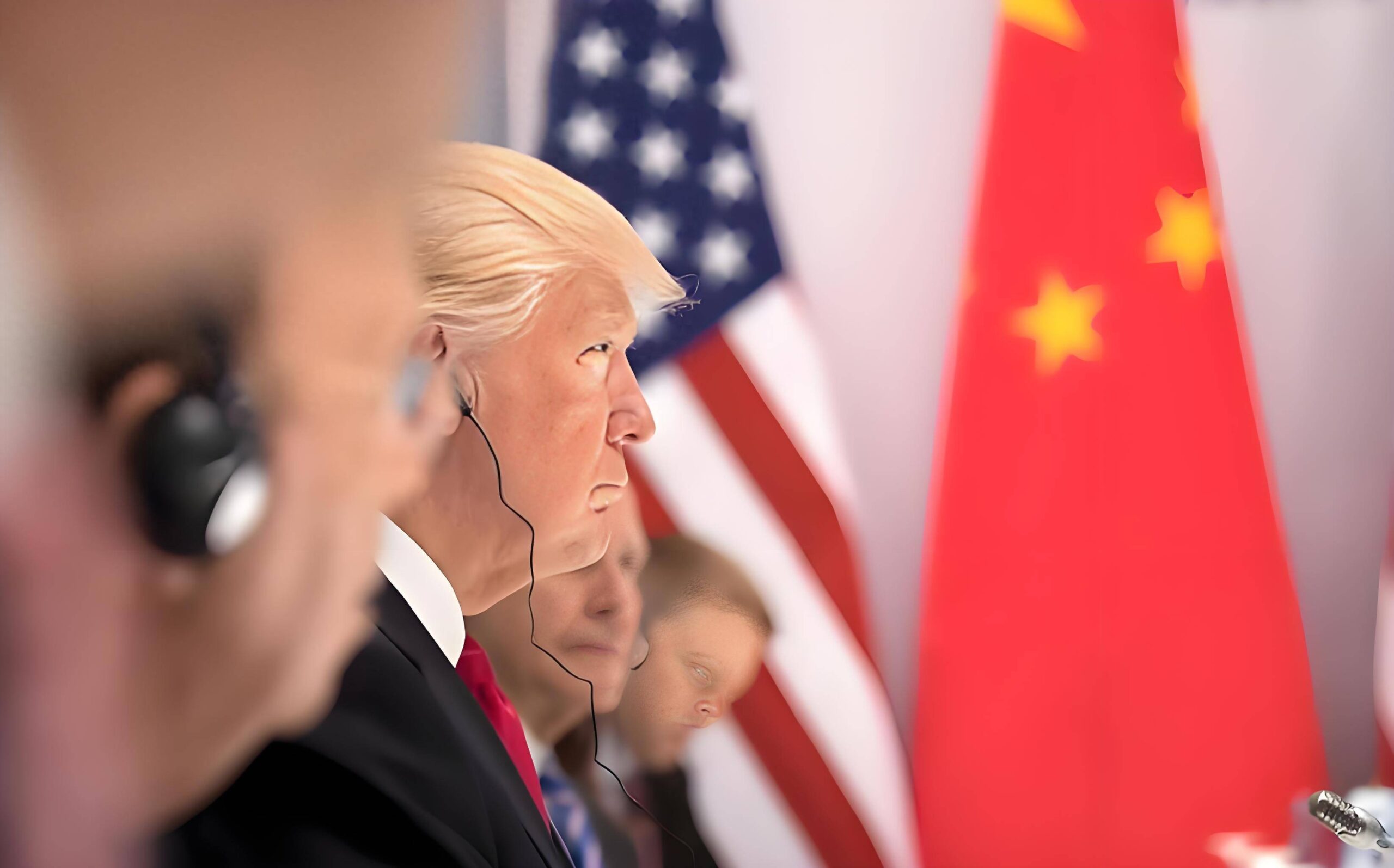 25%-40%特朗普惩罚关税来袭，中国外贸人还能怎么做？中企出路全指南