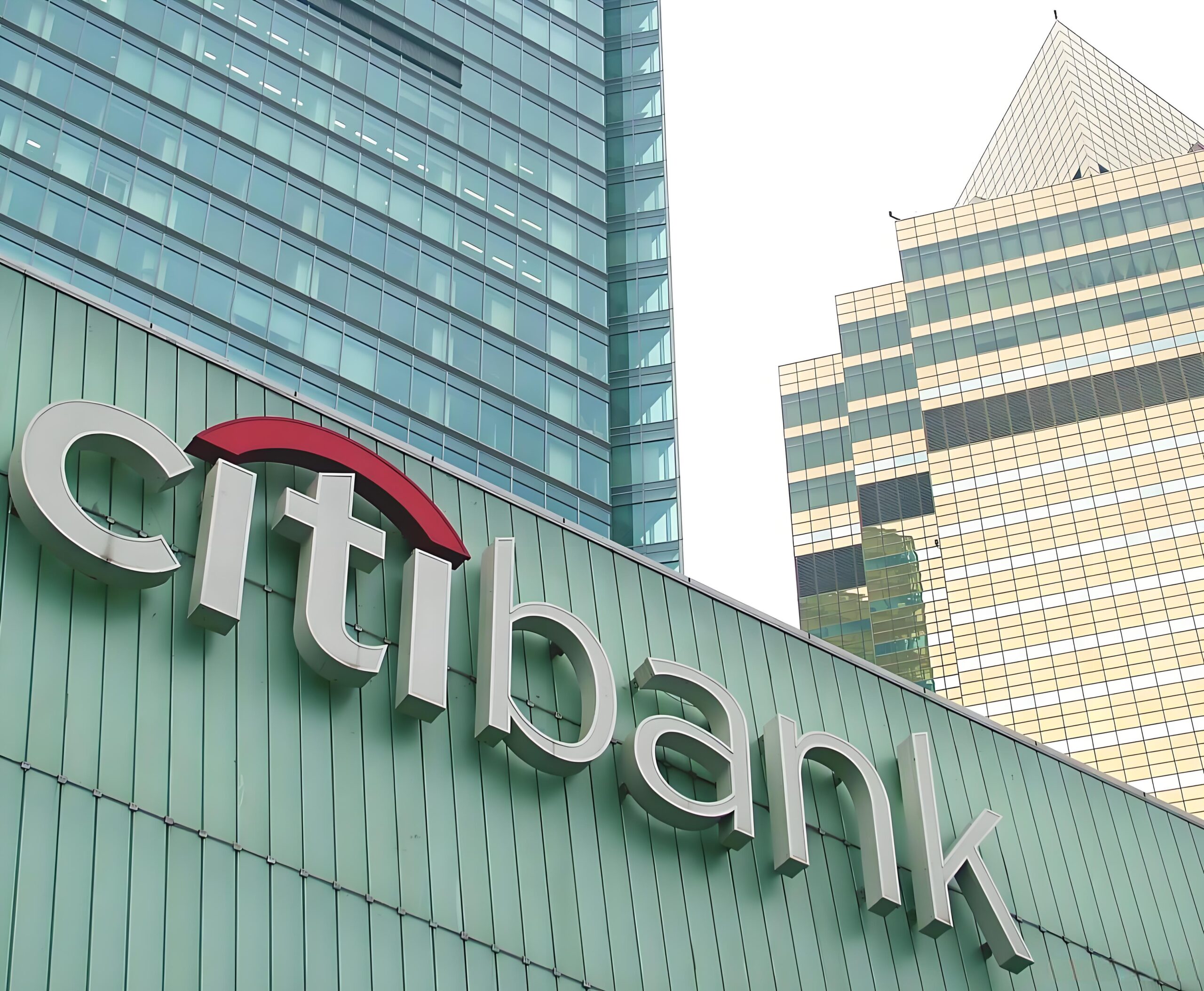 2025年Citibank开户指南：最低存款要求+账户类型比较+费用详解
