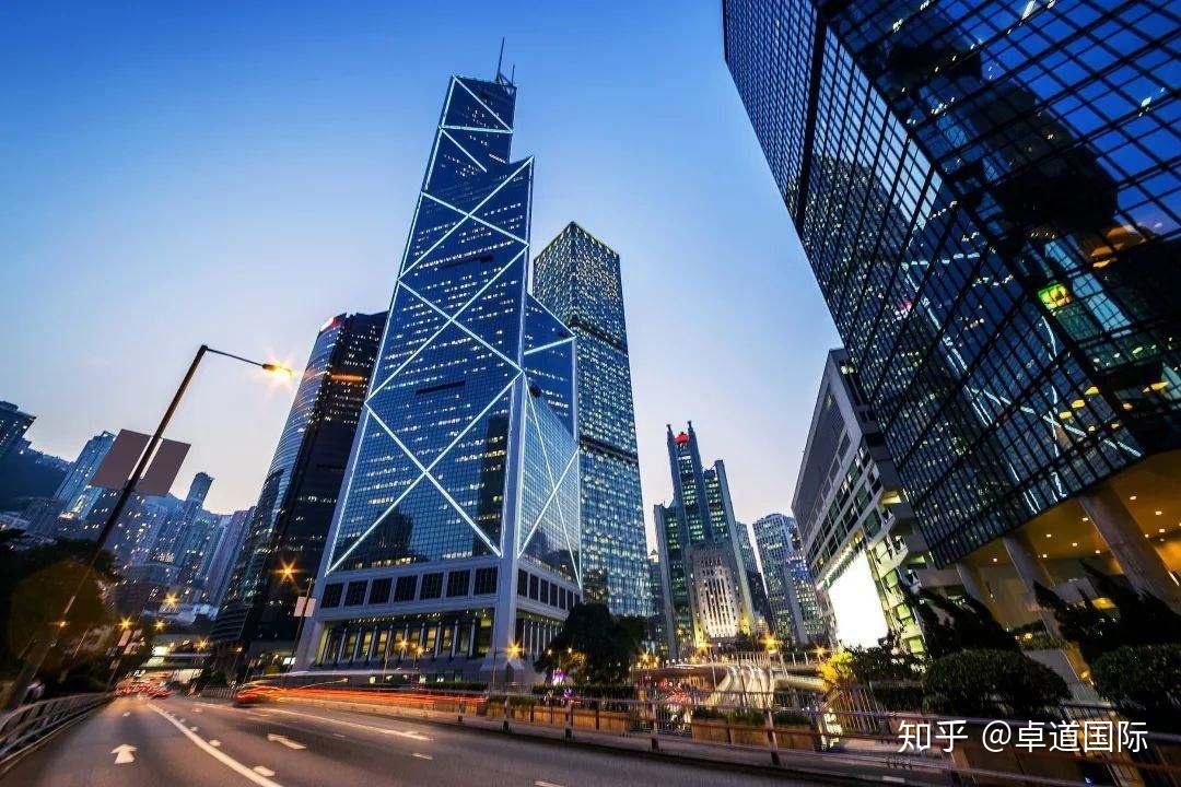 2025年香港公司注册代理选择指南：政策解析与合规策略