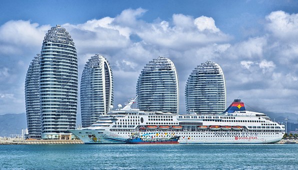 政策红利爆发！2025中国卖家迪拜公司注册全攻略：从0到1抢占中东市场