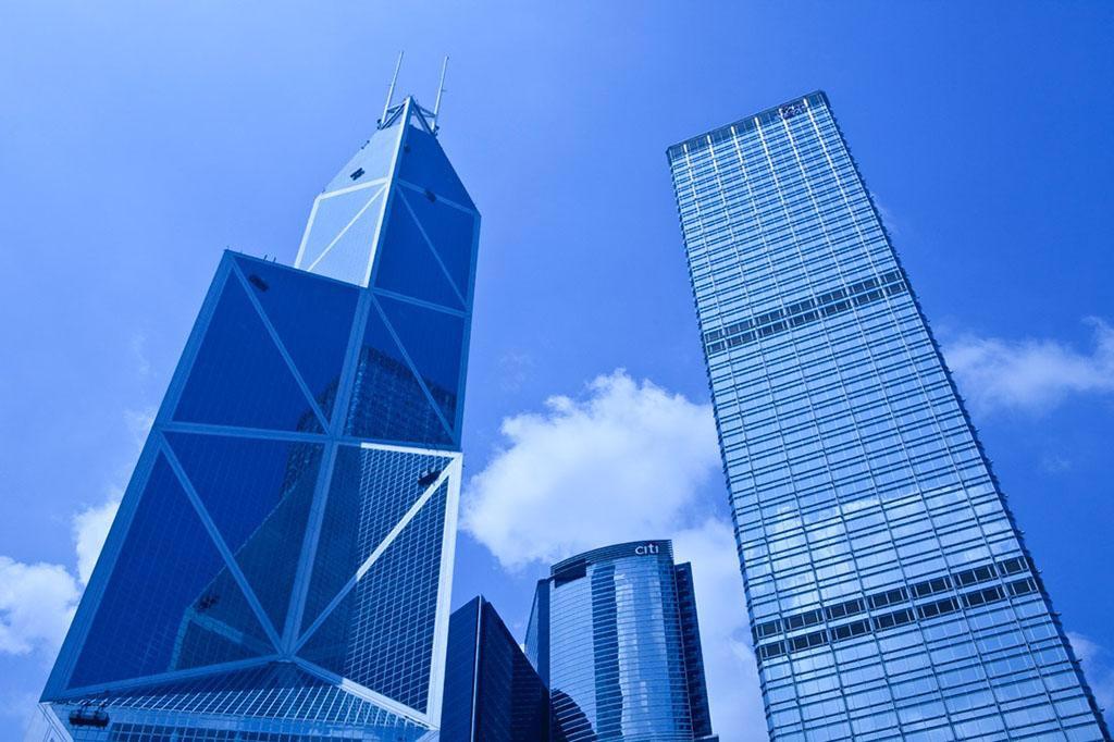 跨境投资新局：中国卖家如何应对券商开户收紧，把握港险配置机遇