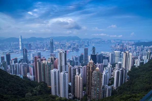 2025跨境电商新格局：香港公司架构如何助中国卖家突围税务合规与全球市场