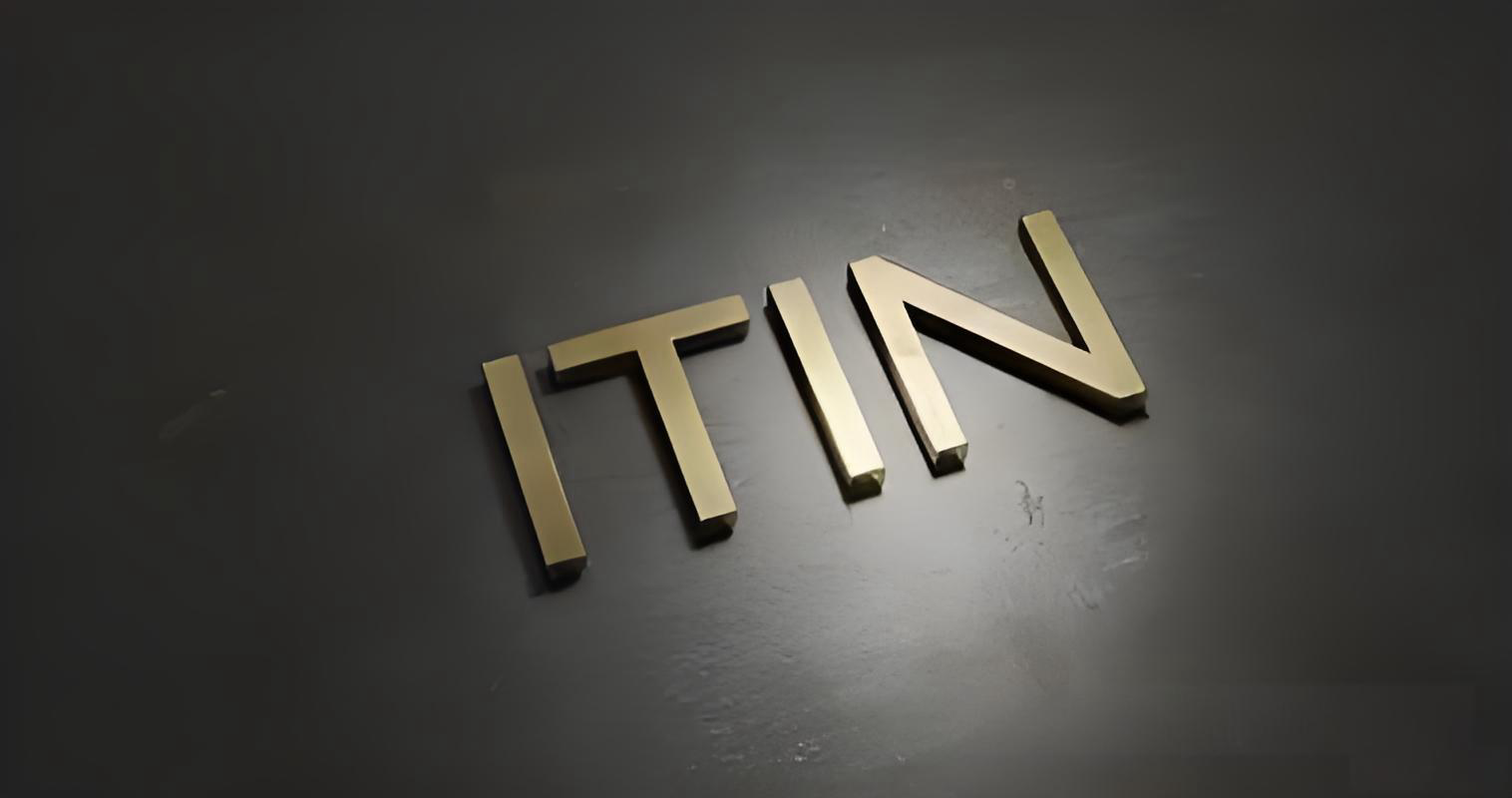 ITIN 与美国信用体系构建指南：中国投资者的机遇与策略